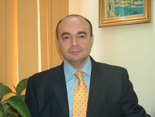 Prof. Dr. Radu Vlădăreanu
